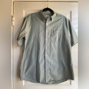 LL Bean Men's Button Down Shirt Green Wrinkle Resistant Short Sleeve 16 Reg